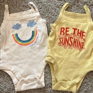 Baby onesie set of 2 old navy